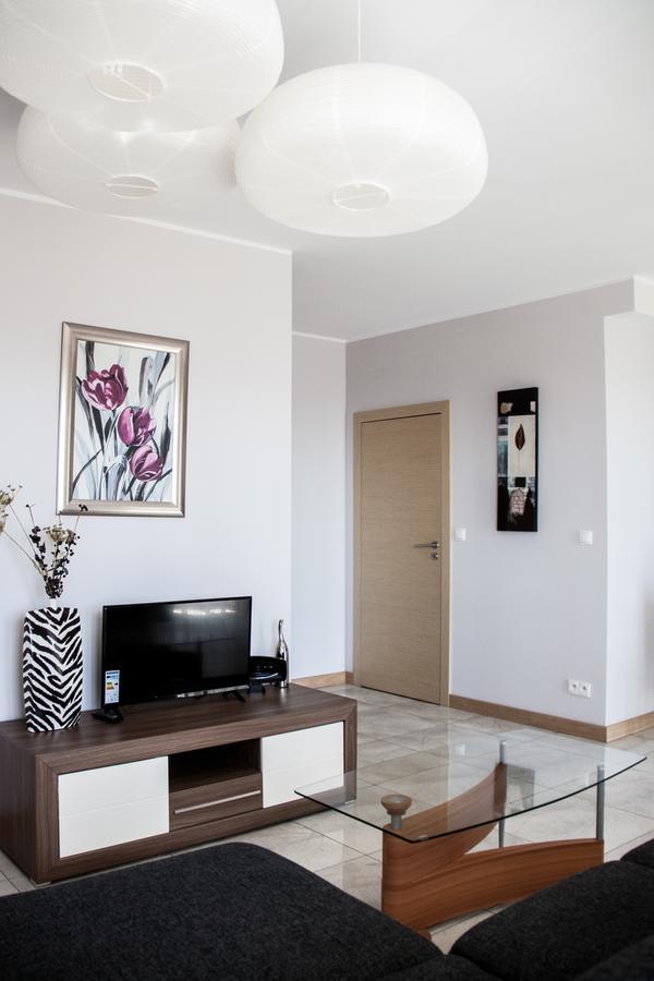 Senator Apartment *